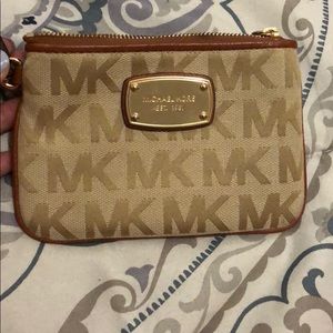 Mk wristlet used